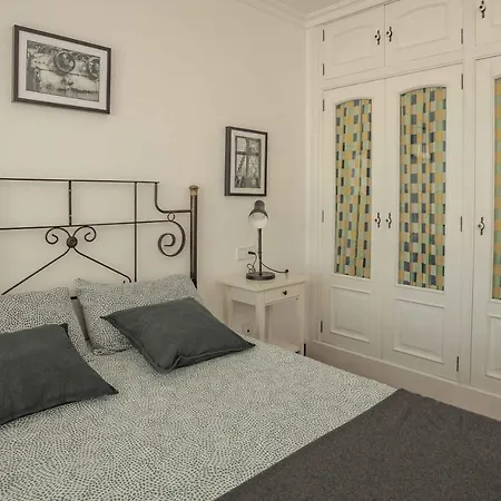 Playa Poniente Апартаменты